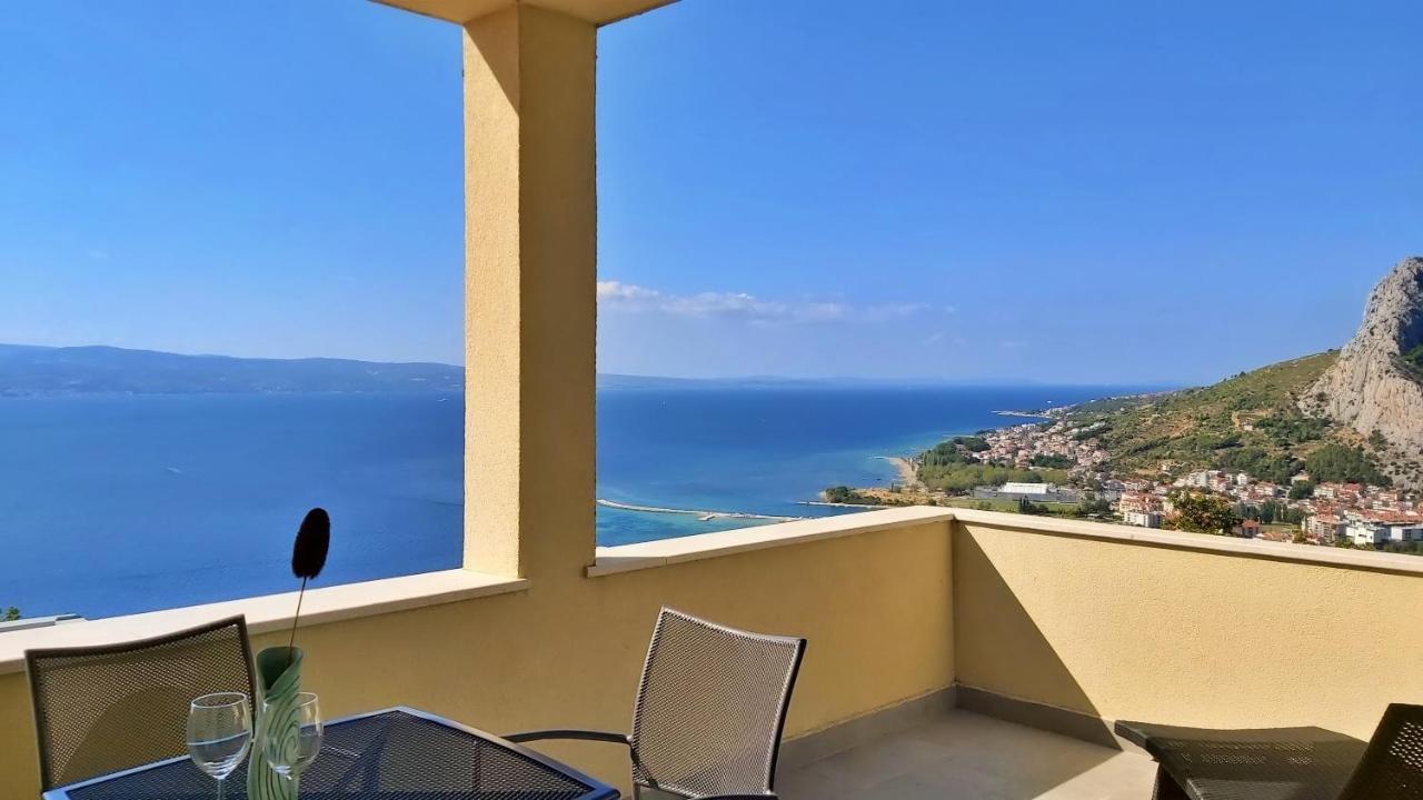 Apartments Borak Омиш Экстерьер фото